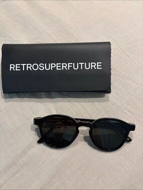 RetroSuperFuture Glossy Black Round Sunglasses